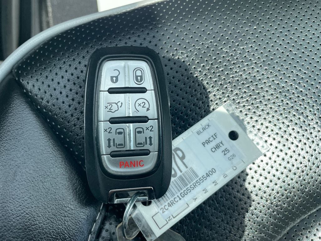 2025 Chrysler Pacifica Limited
