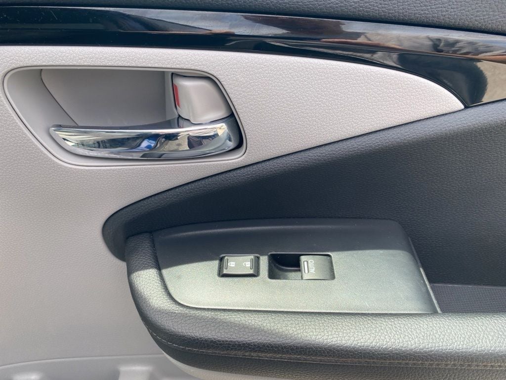 2022 Honda Pilot Elite