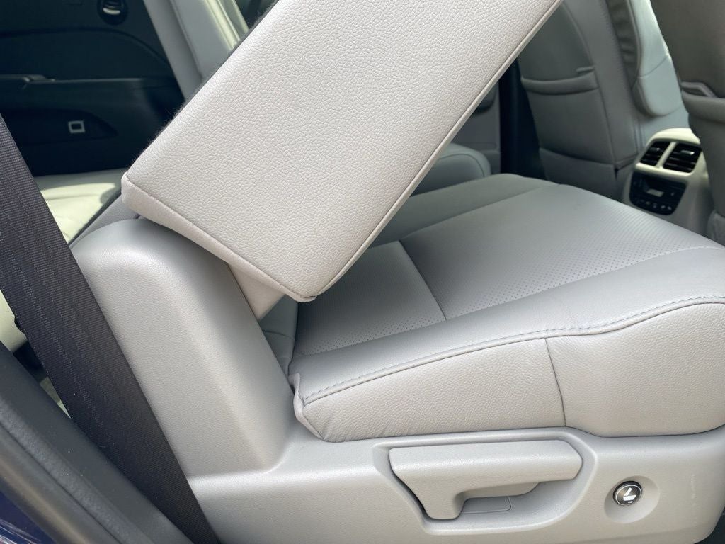 2022 Honda Pilot Elite