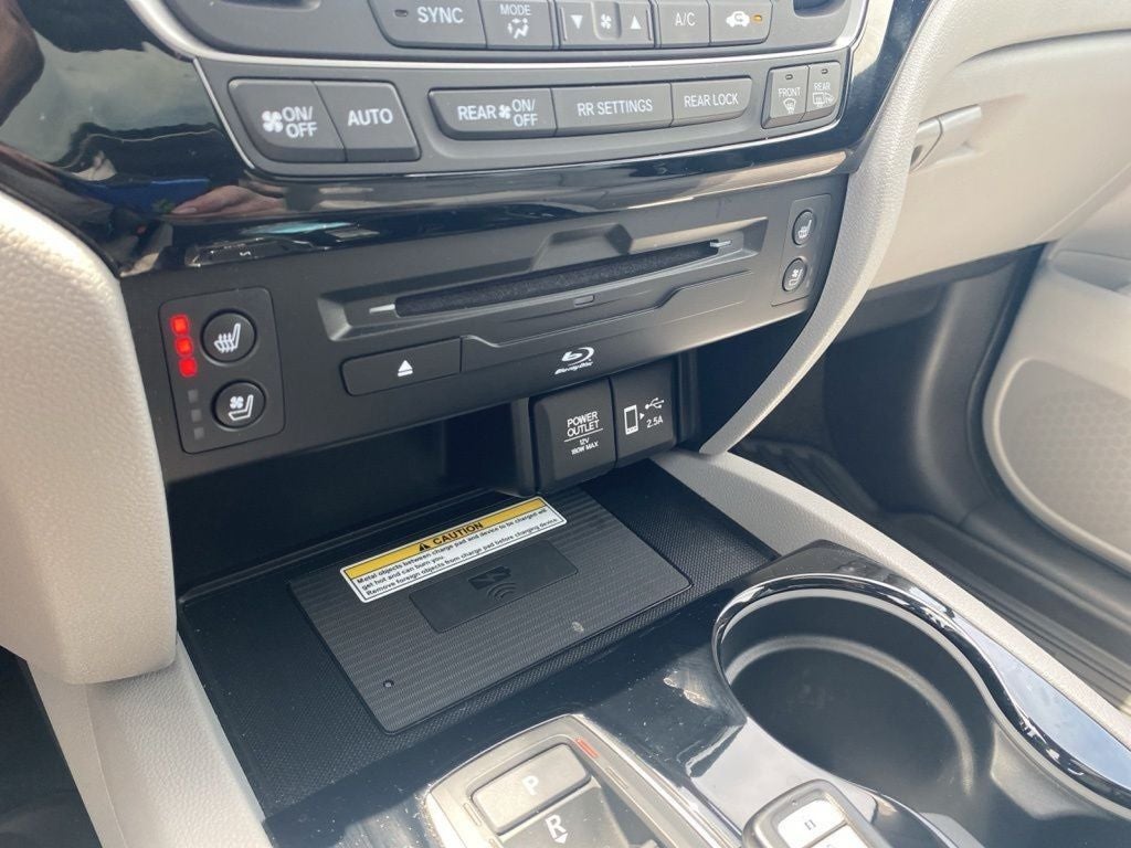 2022 Honda Pilot Elite