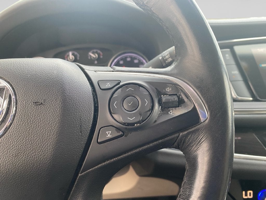 2019 Buick Enclave Essence