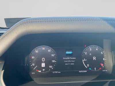 2025 Land Rover Defender 130 X-Dynamic SE