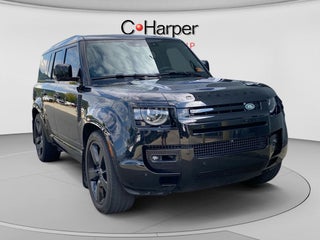 2025 Land Rover Defender 130 X-Dynamic SE