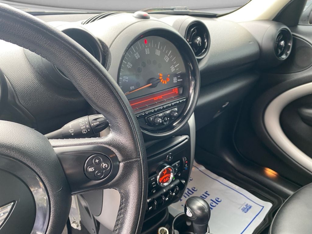 2015 MINI Cooper Countryman Base