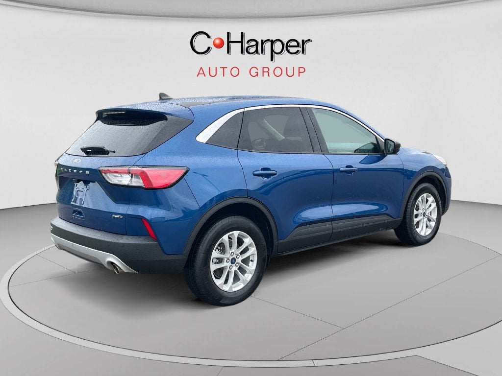 2022 Ford Escape Hybrid SE