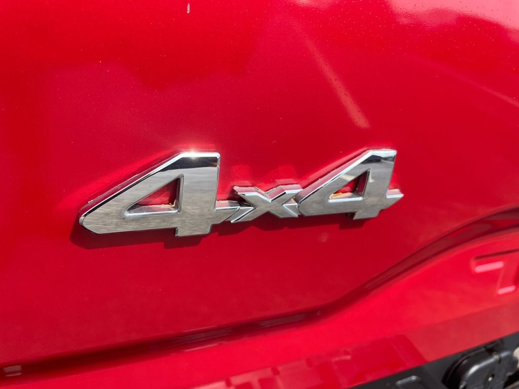 2022 Toyota Tacoma SR V6
