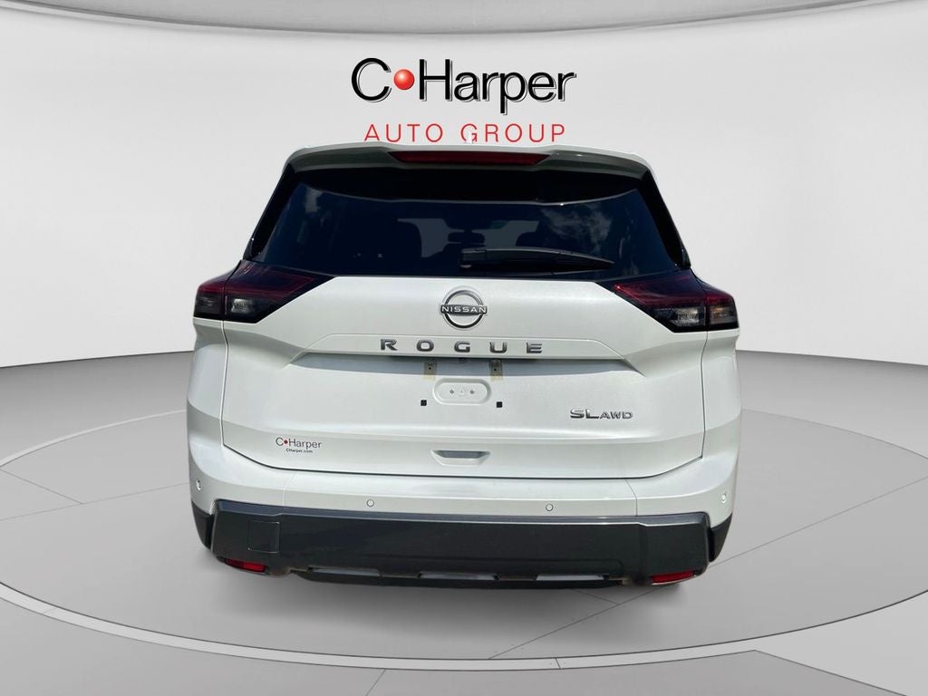 2024 Nissan Rogue SL