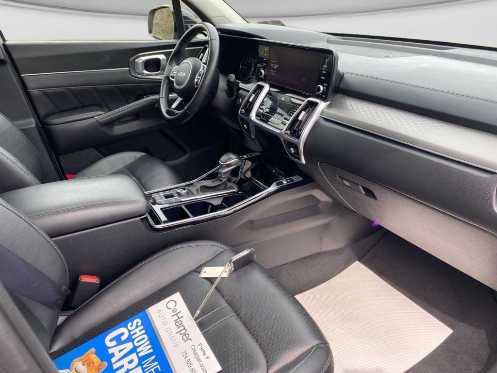 2022 Kia Sorento SX