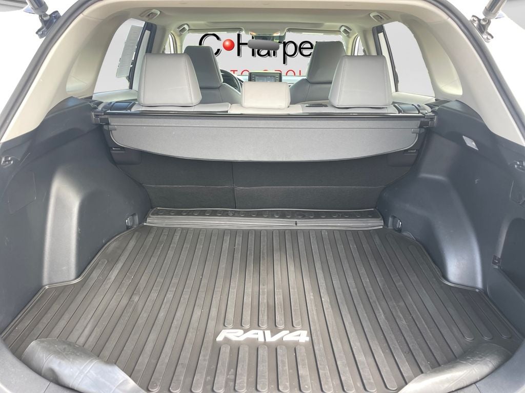 2019 Toyota RAV4 XLE Premium