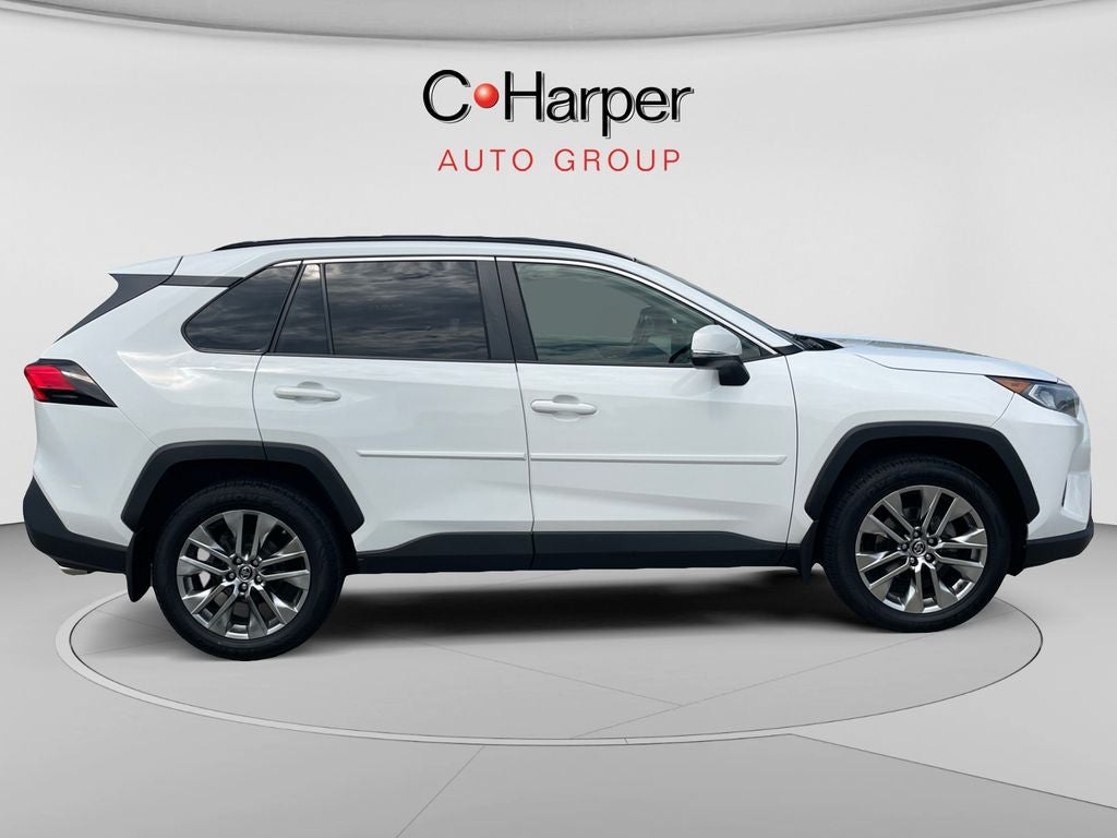 2019 Toyota RAV4 XLE Premium