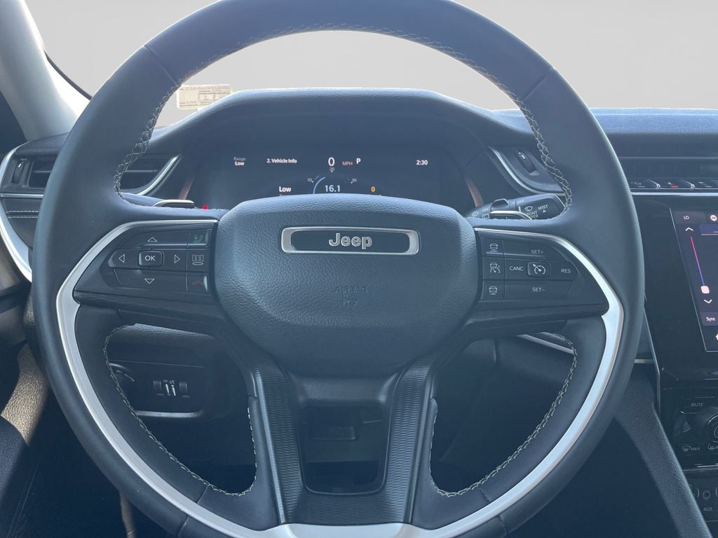 2023 Jeep Grand Cherokee L Laredo