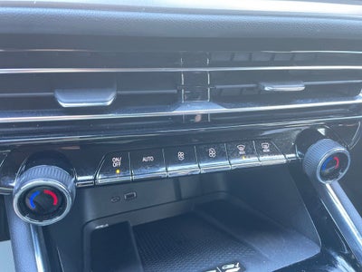 2025 Chevrolet Traverse LT 2LT
