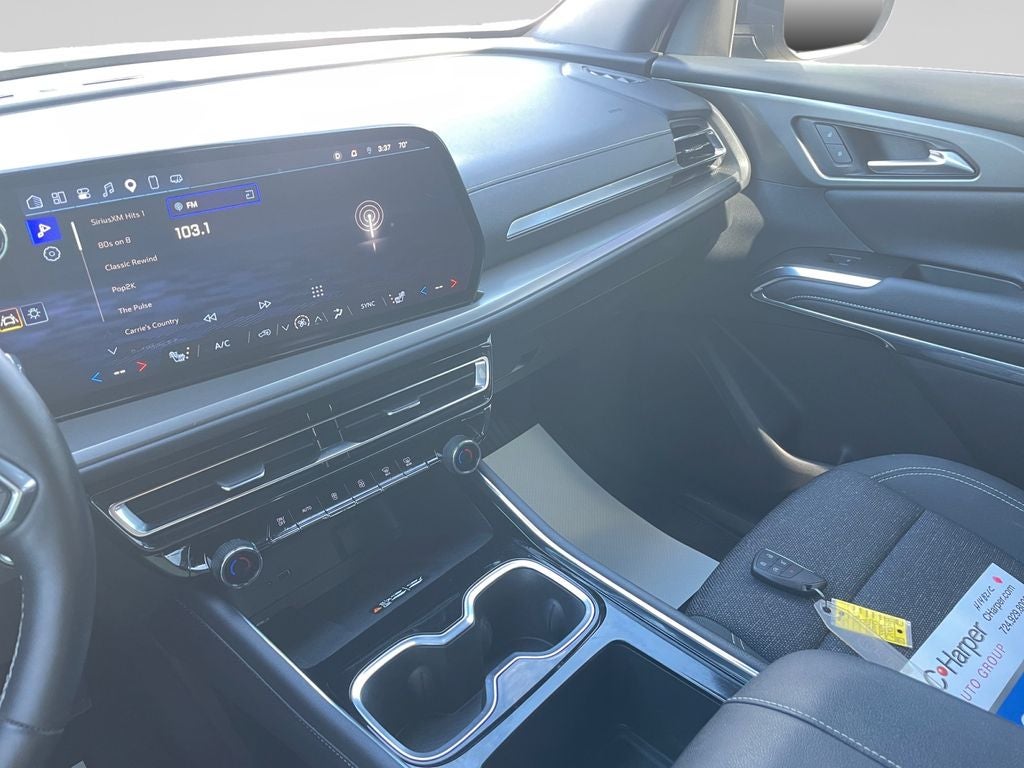 2025 Chevrolet Traverse LT 2LT