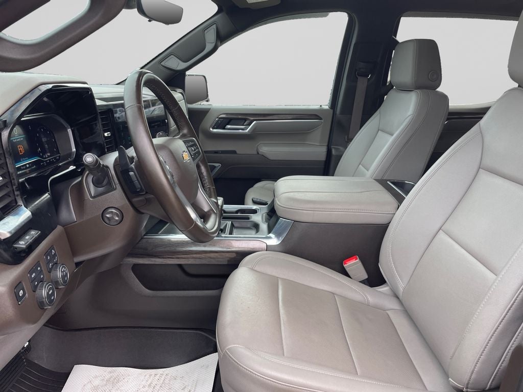 2025 Chevrolet Silverado 1500 LTZ