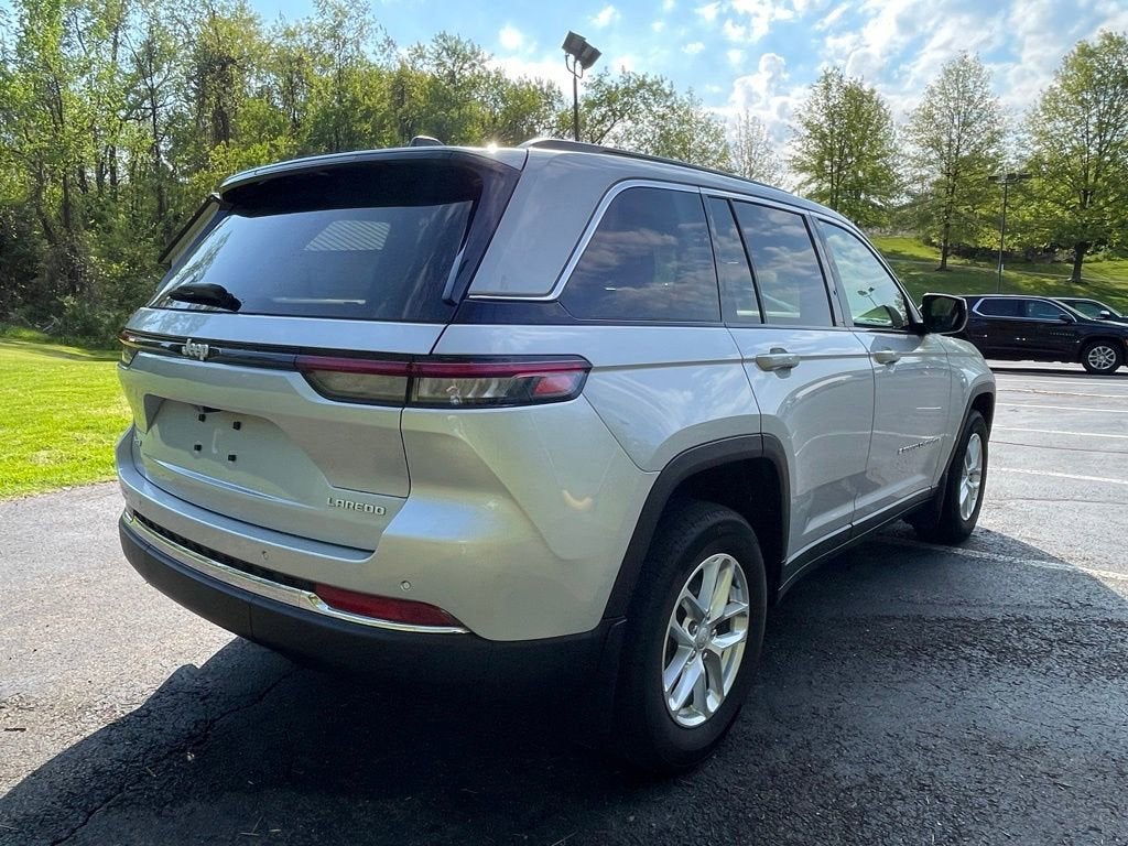 2024 Jeep Grand Cherokee Laredo X 4x4