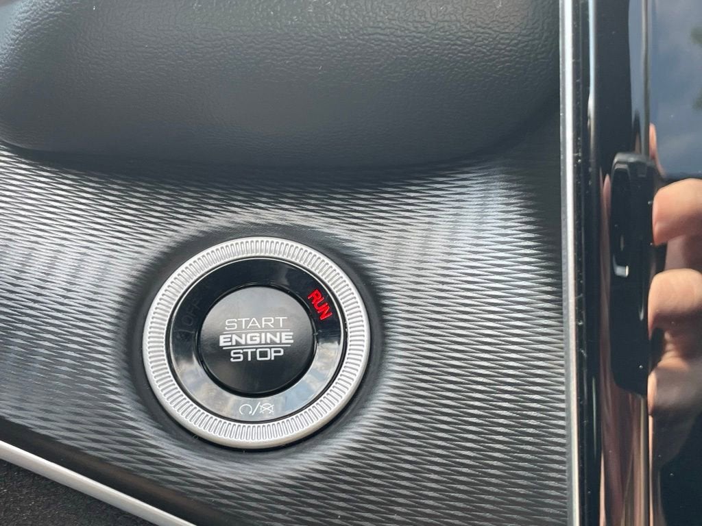 2024 Jeep Grand Cherokee Laredo X 4x4