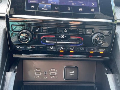2024 Jeep Grand Cherokee Laredo X 4x4