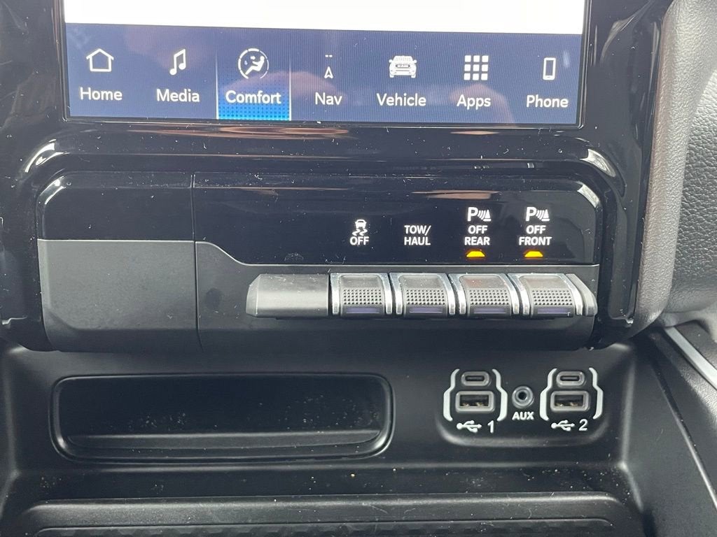 2023 RAM 1500 Big Horn Crew Cab 4x4 5'7" Box