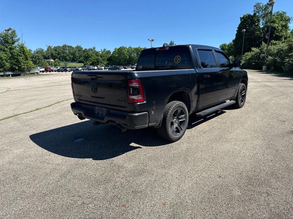 2020 RAM 1500 Big Horn Crew Cab 4x4 5'7" Box