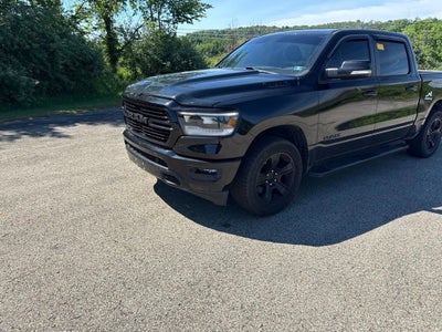 2020 RAM 1500 Big Horn Crew Cab 4x4 5'7" Box