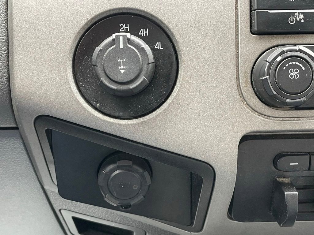 2014 Ford Super Duty F-250 SRW XL
