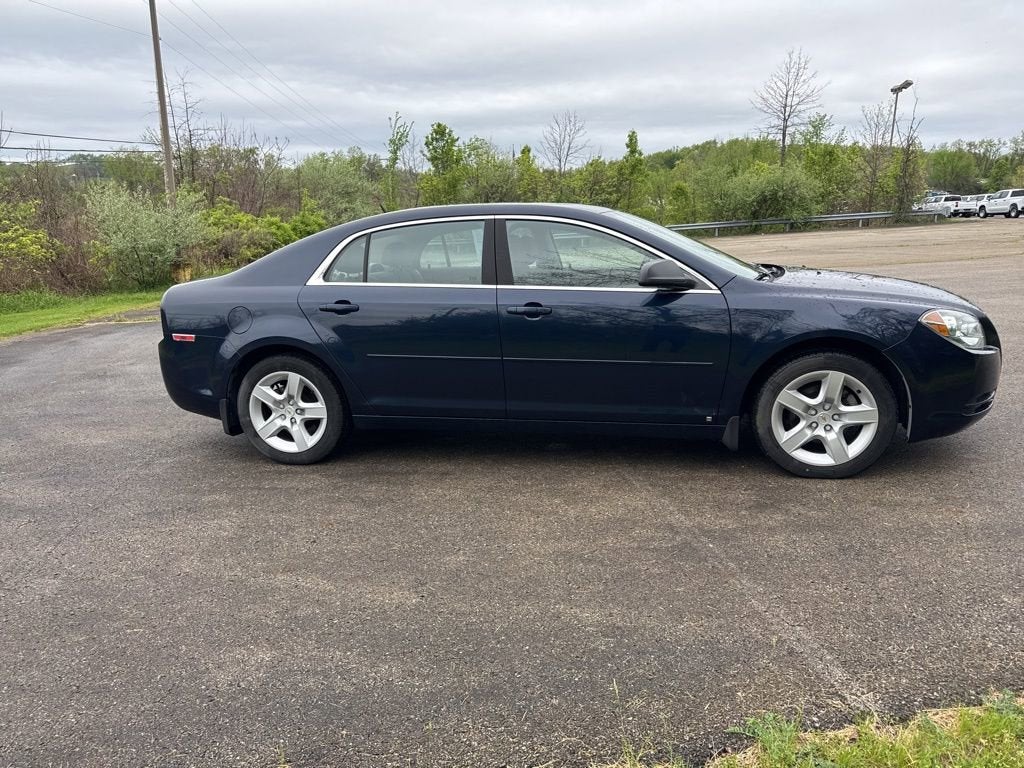 2010 Chevrolet Malibu LS w/1LS