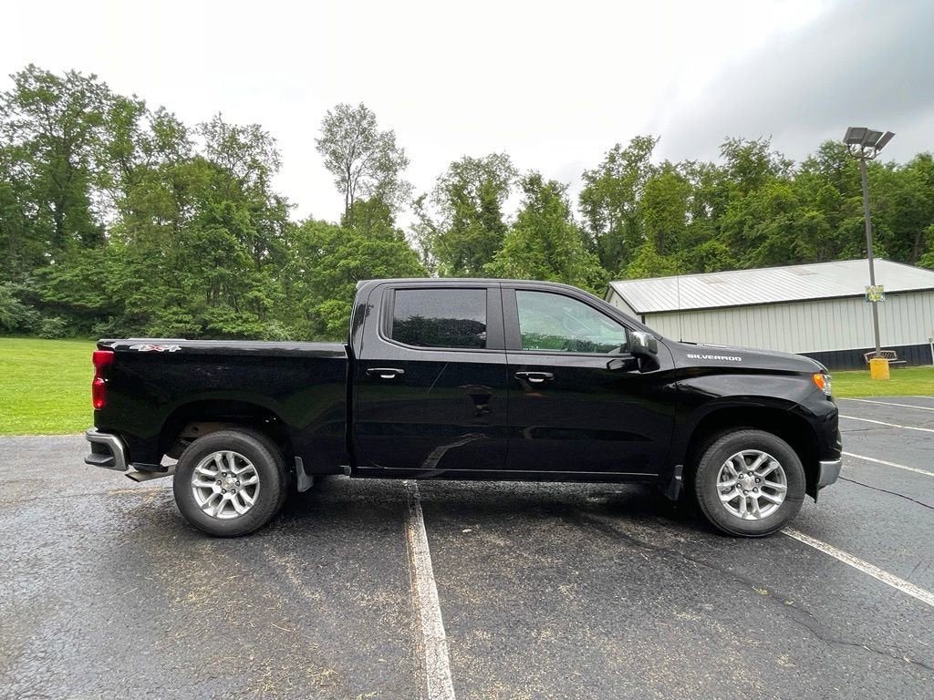 2025 Chevrolet Silverado 1500 LT (2FL)