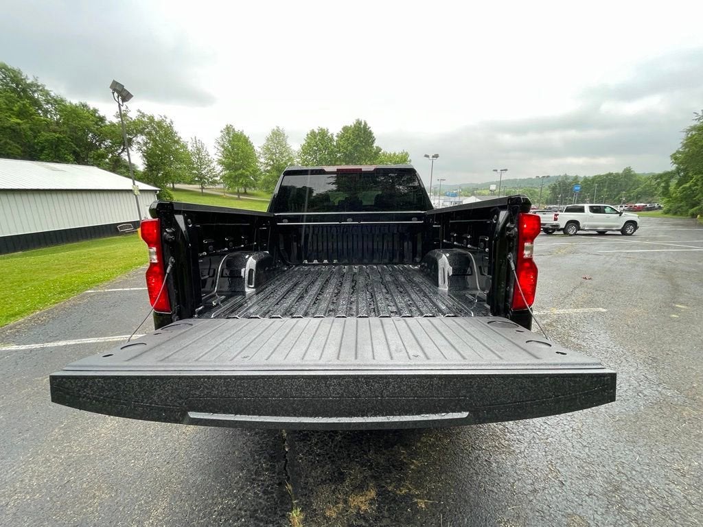 2025 Chevrolet Silverado 1500 LT (2FL)