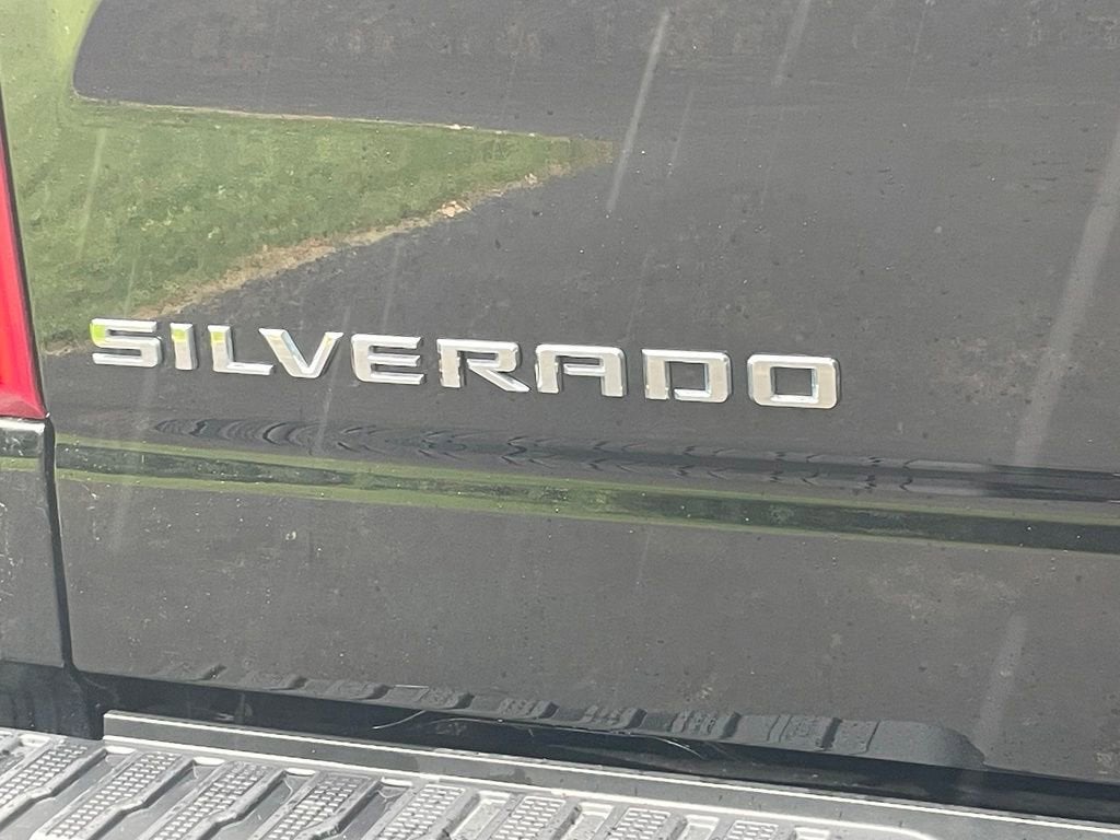 2025 Chevrolet Silverado 1500 LT (2FL)