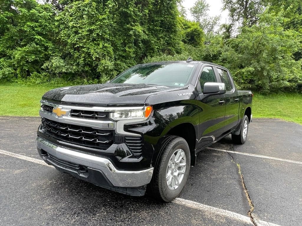 2025 Chevrolet Silverado 1500 LT (2FL)
