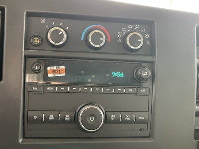 2025 Chevrolet Express Cargo 2500 WT