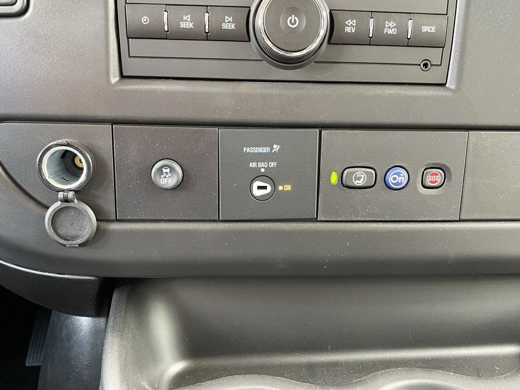 2025 Chevrolet Express Cargo 2500 WT