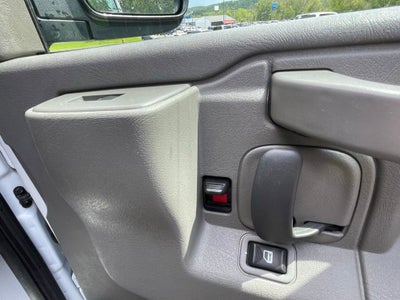 2024 Chevrolet Express Cargo 2500 WT