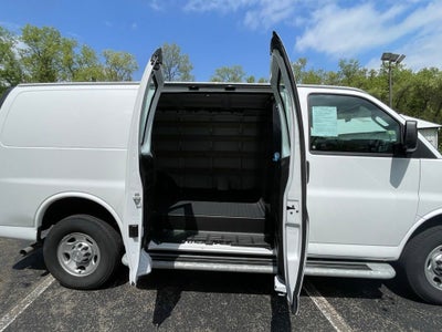 2024 Chevrolet Express Cargo 2500 WT