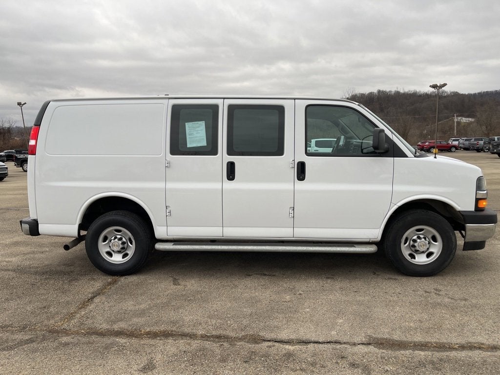 2024 Chevrolet Express Cargo 2500 WT