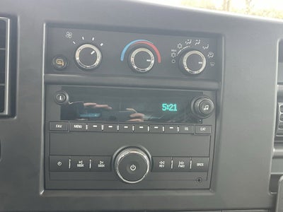 2025 Chevrolet Express Cargo 2500 WT