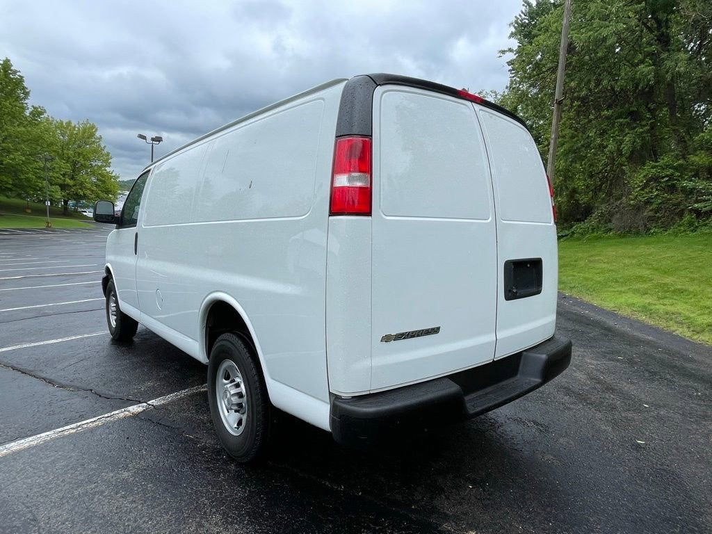 2021 Chevrolet Express Cargo 3500 RWD 3500 Regular Wheelbase WT