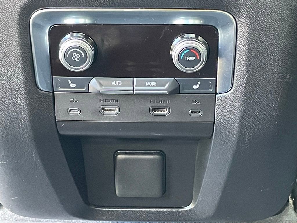 2025 GMC Yukon AT4