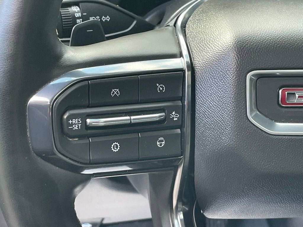 2025 GMC Yukon AT4