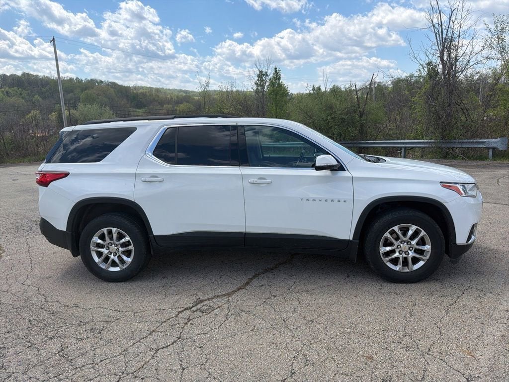 2019 Chevrolet Traverse LT Cloth