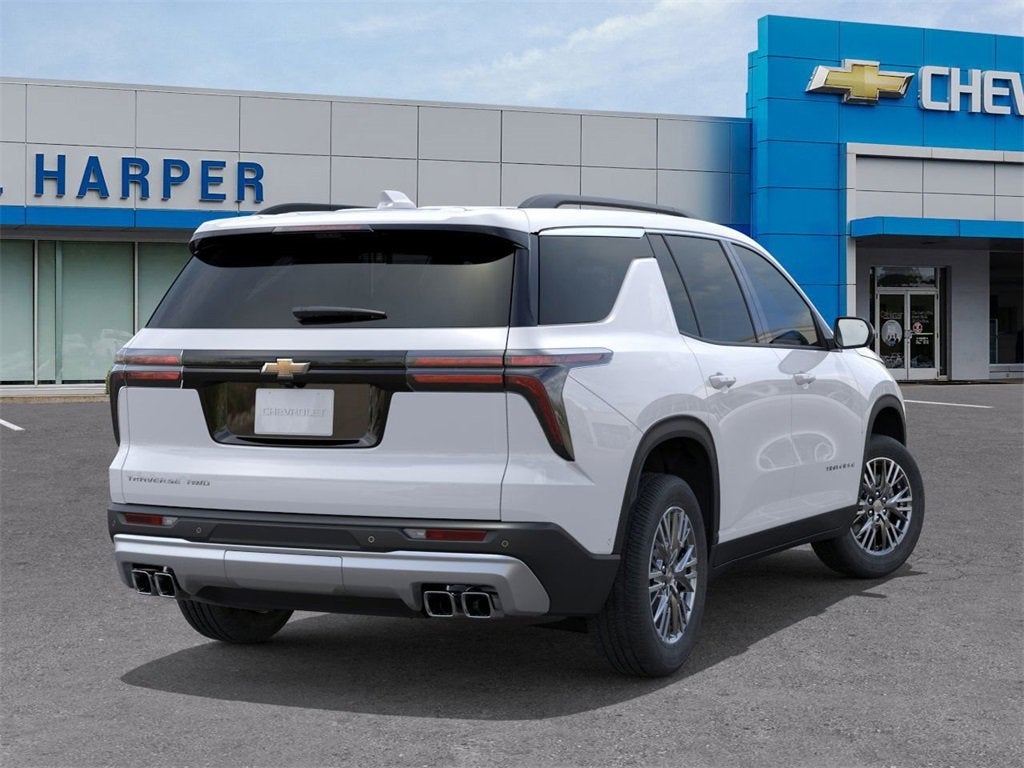2025 Chevrolet Traverse LT
