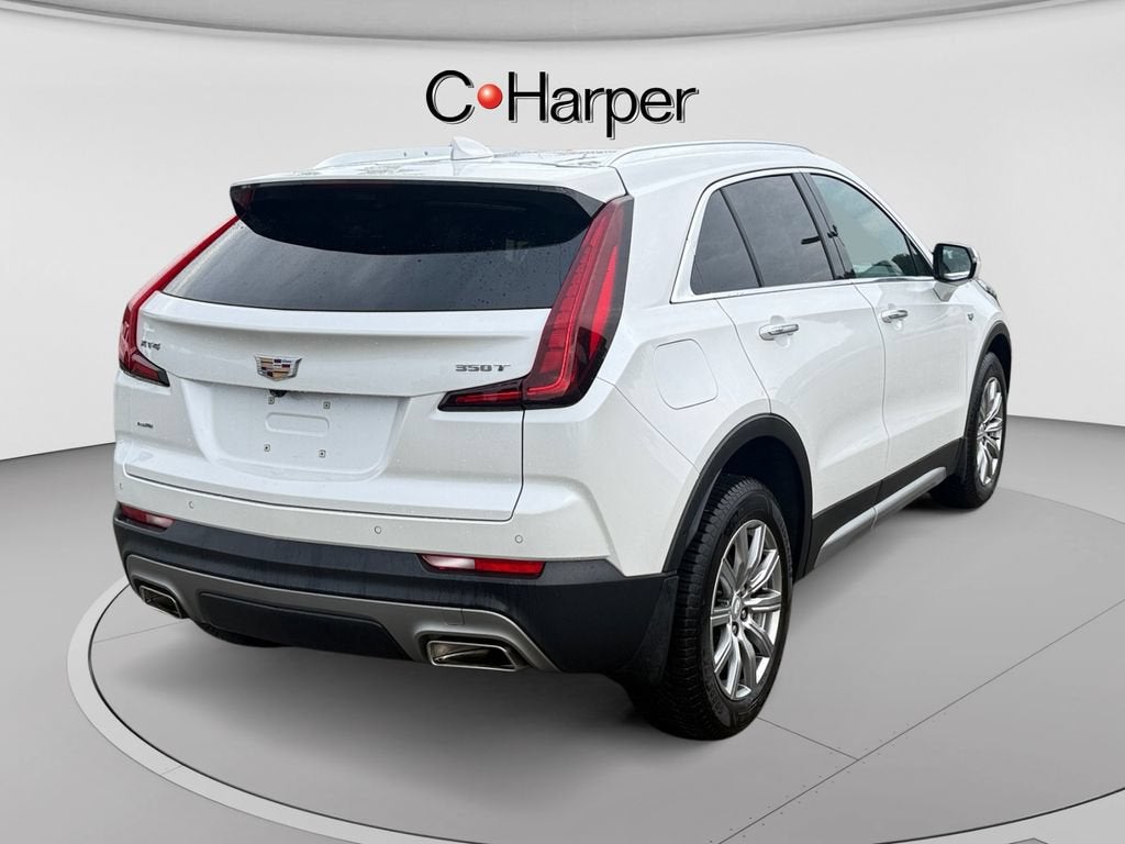 2022 Cadillac XT4 AWD Premium Luxury