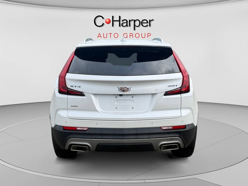 2022 Cadillac XT4 AWD Premium Luxury