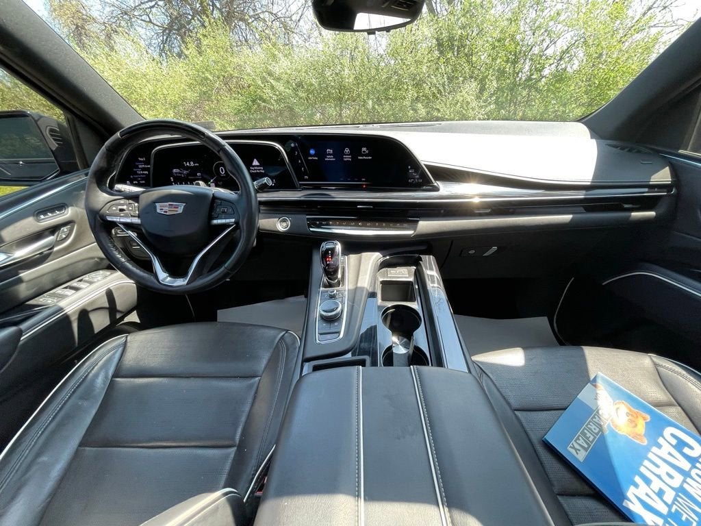 2024 Cadillac Escalade Sport