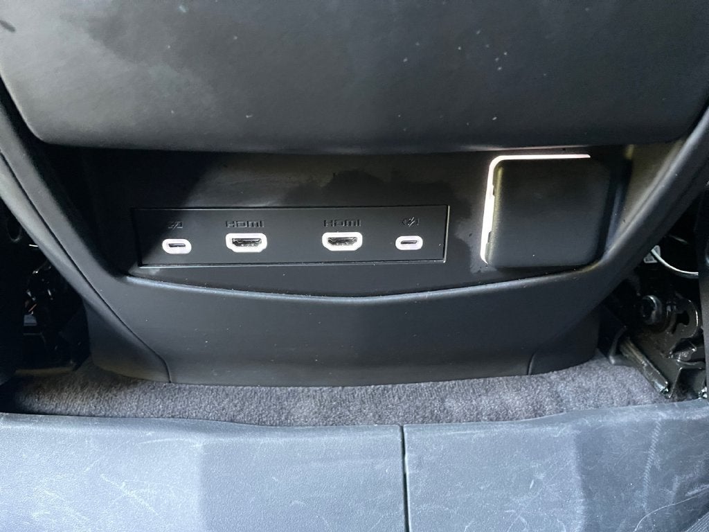 2023 Cadillac Escalade AWD V-Series