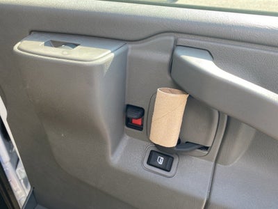 2025 Chevrolet Express Cutaway 3500 1WT