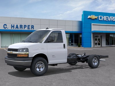 2025 Chevrolet Express Cutaway 3500 1WT