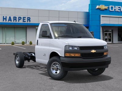 2026 Chevrolet Express Cutaway 3500 1WT