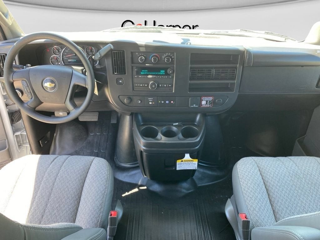 2026 Chevrolet Express Cutaway 3500 1WT