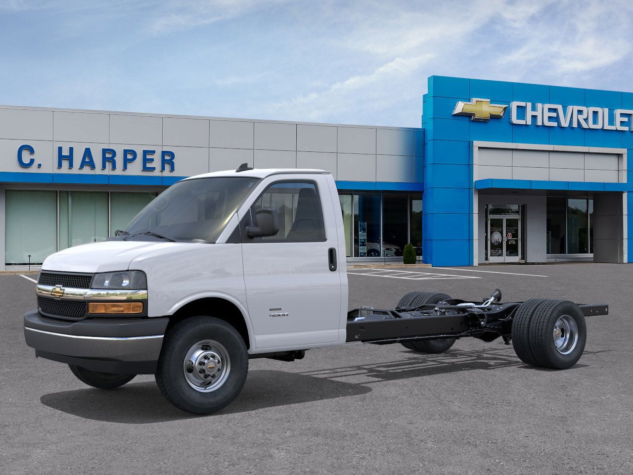 2025 Chevrolet Express Cutaway 3500 1WT